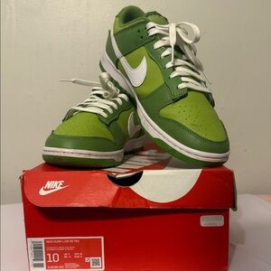 Nike Green and White Low-Top Dunk Low Sneakers